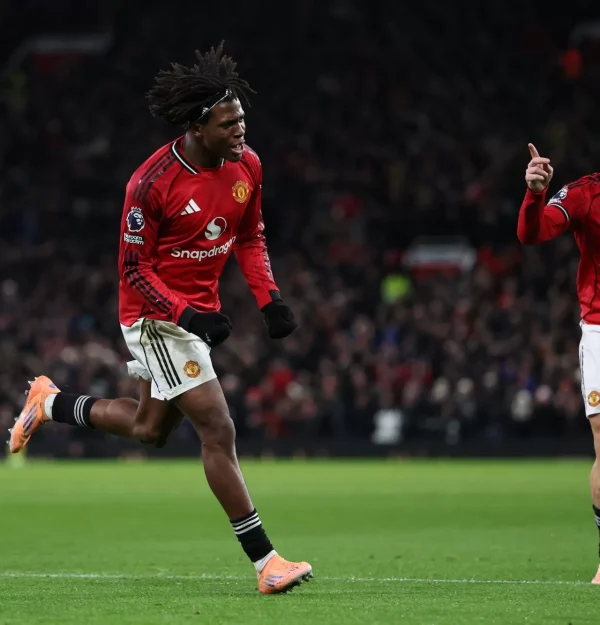 Turun Dengan Skuad Compang-Camping MU Tundukan NU Lewat Gol Voli Menggelegar Patrick Dorgu