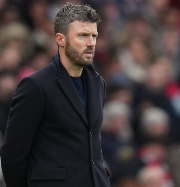 Transfer Ideal Michael Carrick Jika Dipermanenkan King MU! Makin Ngeri Di Semua Lini