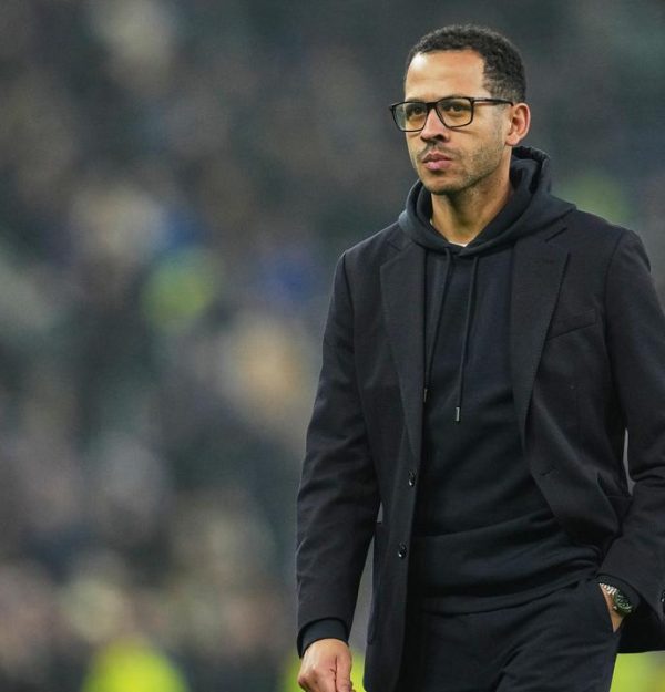 Makin Ambyar Dan Nggak Jelas! Chelsea Era Liam Rosenior Kalah 5X Beruntun Tanpa Cetak Gol