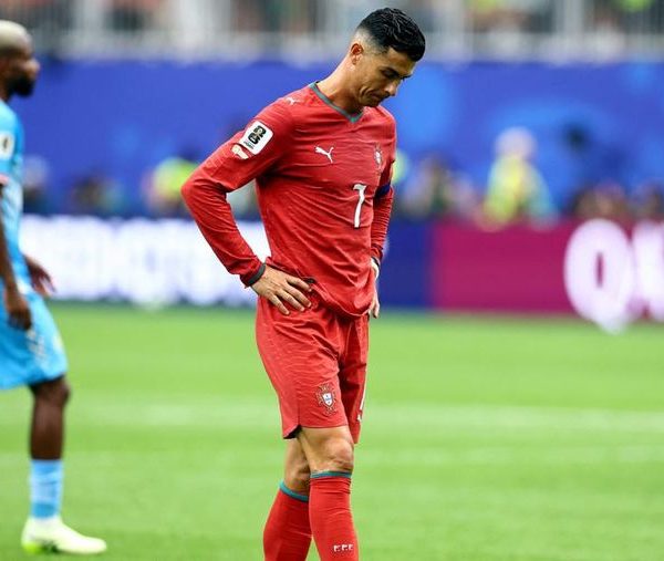 Nyaris Keok Portugal Kini Di Jalur Neraka Piala Dunia! Kejutan DR Kongo Tantang Inggris Di 32 Besar