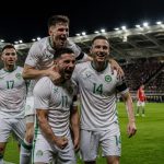 Pemain Republik Irlandia merayakan gol dalam pertandingan Nations League melawan Israel di stadion Debrecen