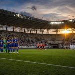 Italia vs Kolombia Berebut Medali Perunggu Piala Dunia Wanita U-20 2026 Dua tim sepak bola wanita U-20 bersiap dalam suasana pertandingan perebutan medali perunggu di stadion Łódź